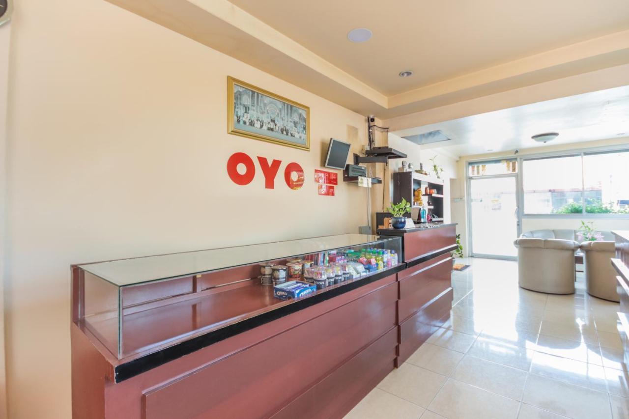 Oyo 889 Baan Sakdidet Hotel Wichit Ngoại thất bức ảnh